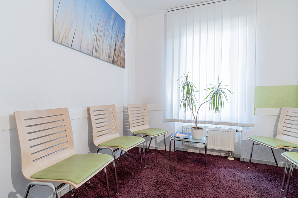 Hausarzt Essen Freisenbruch - Dres. Luitjens & Klinkhart Wartezimmer